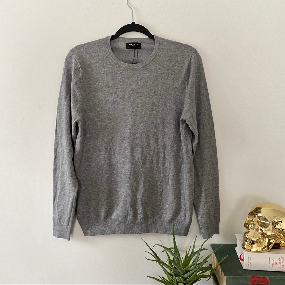 Zara Men. Grey crewneck sweater, new with tags!